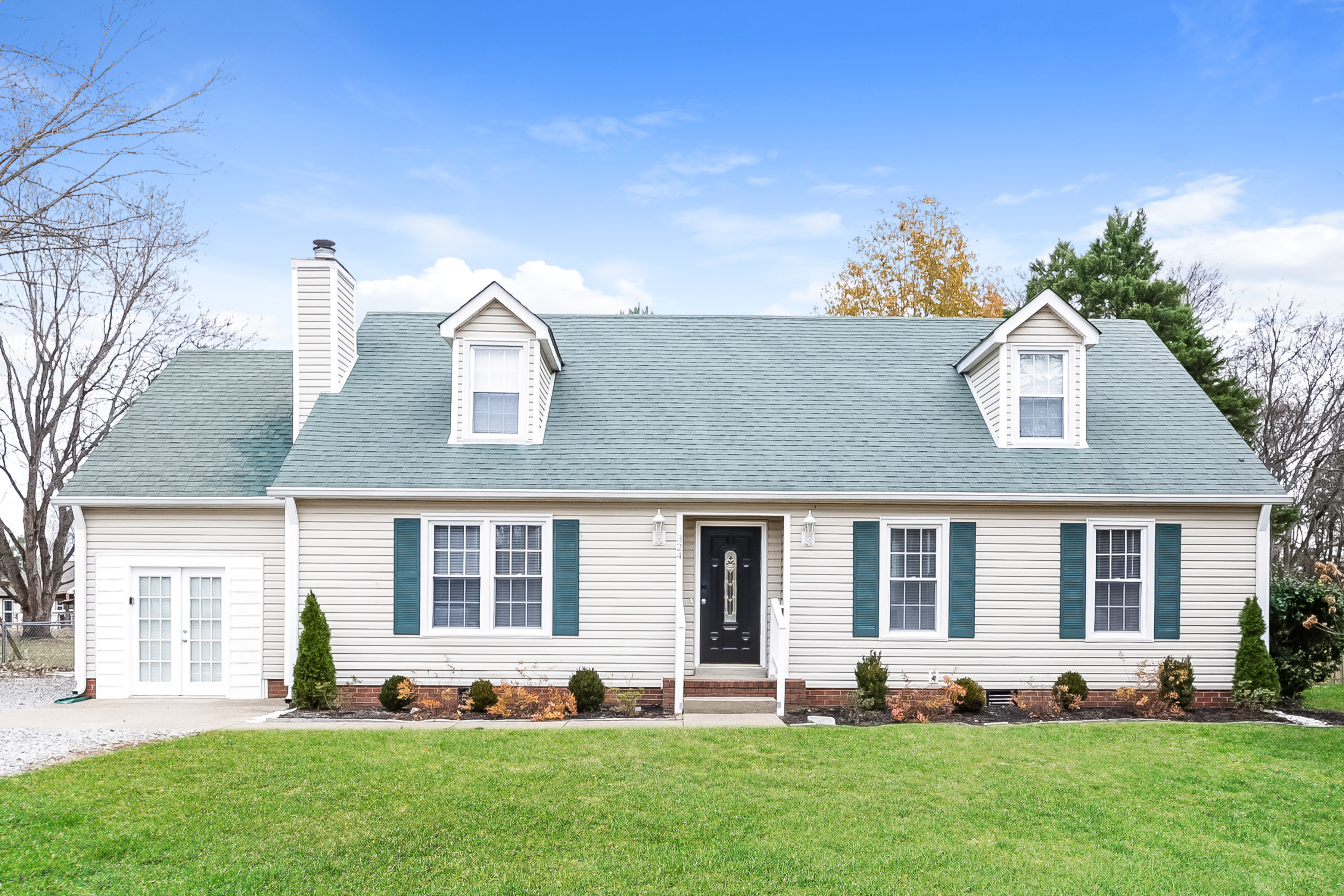 324 MAYFLOWER DR SMYRNA, TN 37167
